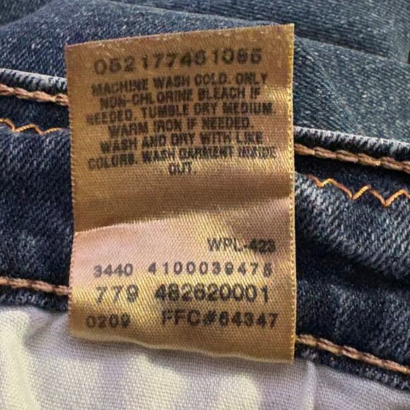 Levi's 515 Jeans Capri Blue Woman's 10 Stretch Casual Summer Vacation Basic - Picture 11 of 14